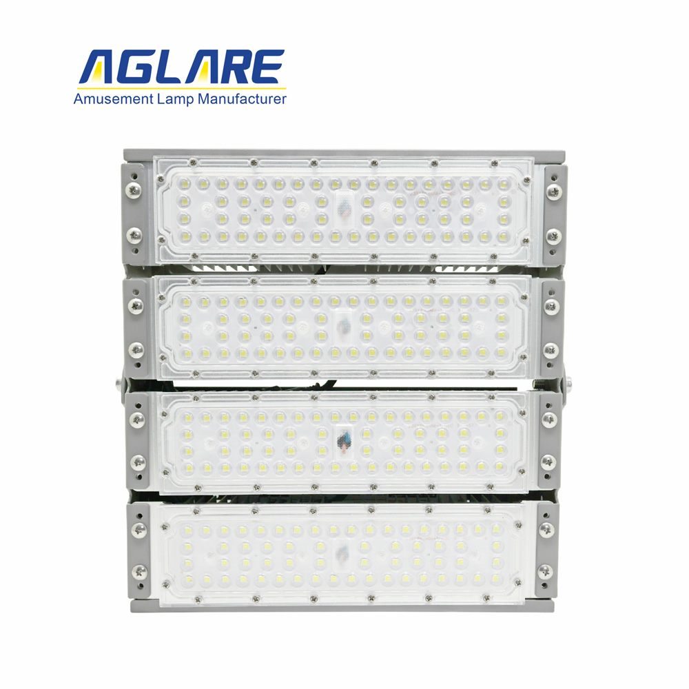 ���ʹ���ledģ��Ͷ���