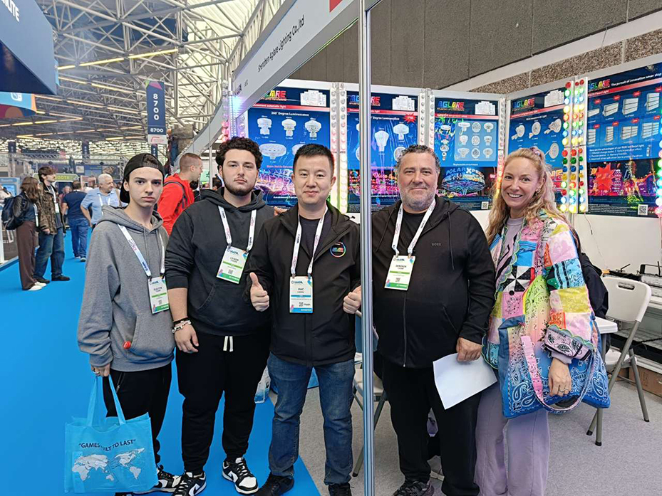 1-24092Q61SOW 1-24092Q61SOW